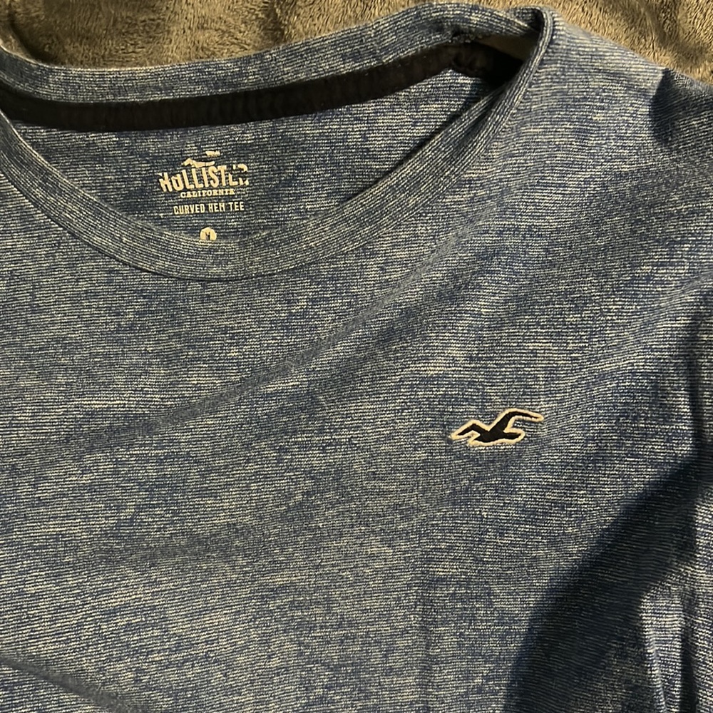 Blue long sleeve Hollister tshirt - Picture 2 of 3